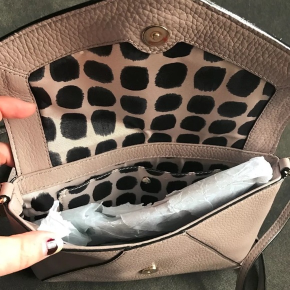 kate spade Spencer Court crossbody - Picture 3 of 5